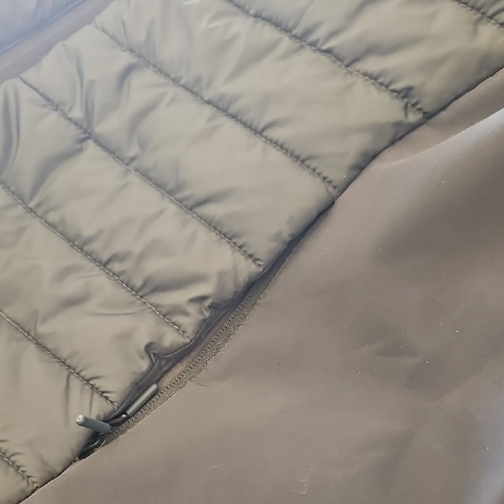 Stormtech Women's Quilted Vest - Picture 3 of 7